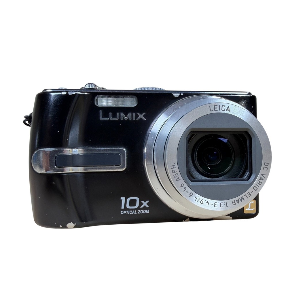 Panasonic Lumix DMC-TZ3 7.2MP Digital Camera Bundle Black w/ Charger + Battery‎